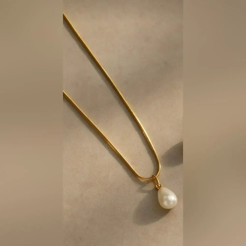 Pearl necklace Q164